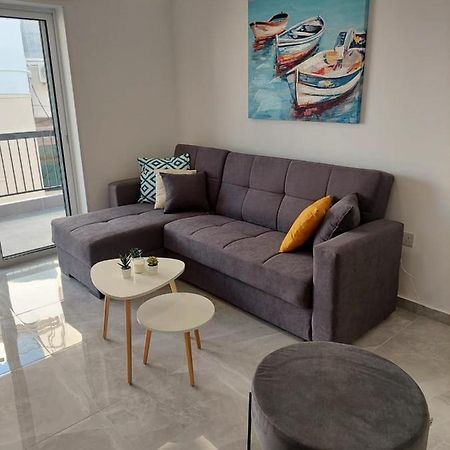 Amazing Napa Apartment Айя Напа Екстериор снимка