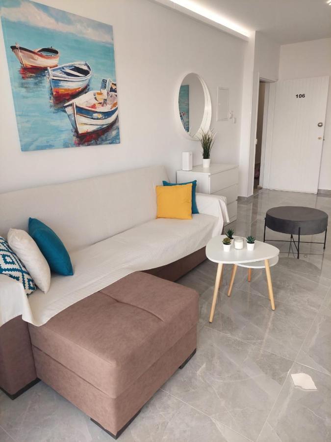 Amazing Napa Apartment Айя Напа Екстериор снимка
